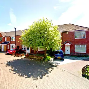 New Large 2 Bed Entire Near With Free Parking Newcastle upon Tyne