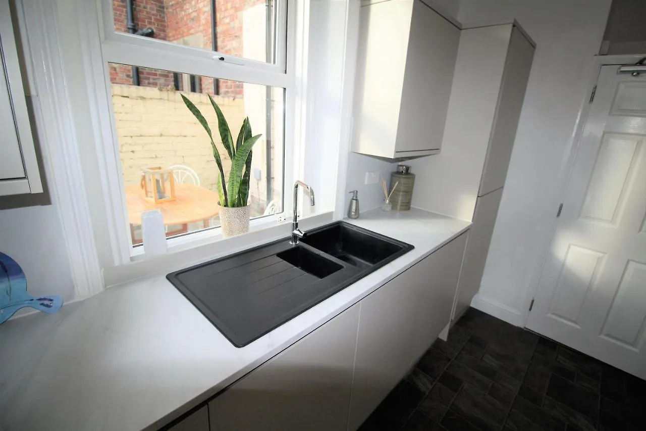 Heaton Haven: Spacious Period Property with Modern Comforts Newcastle upon Tyne 0*,  United Kingdom