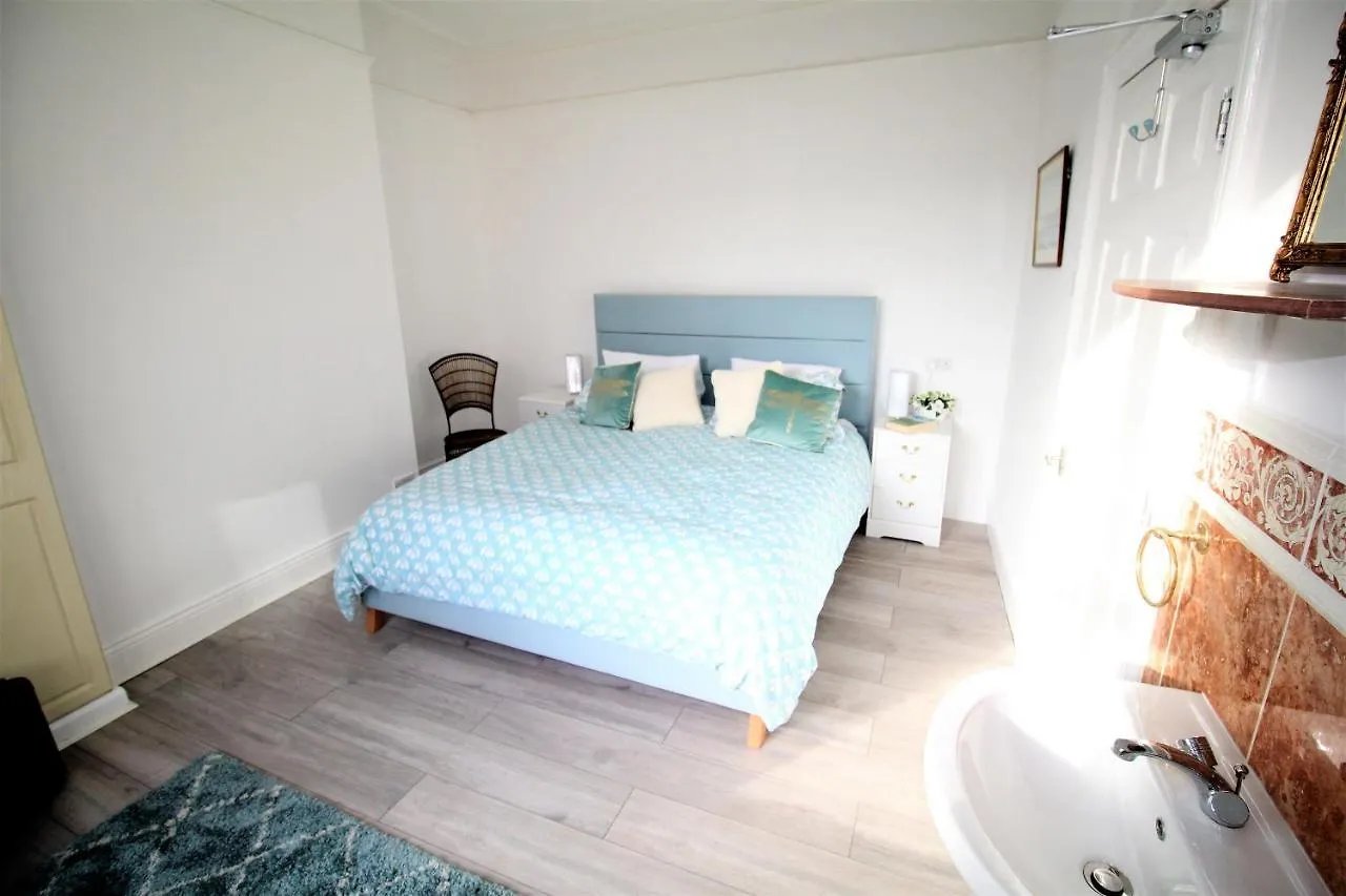 Heaton Haven: Spacious Period Property with Modern Comforts Newcastle upon Tyne